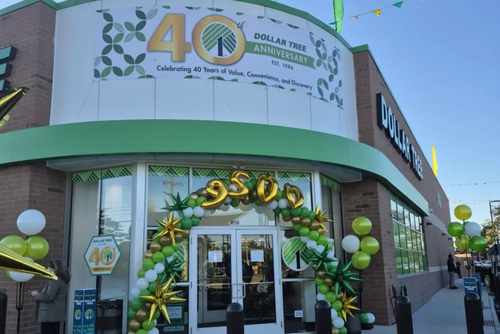 Dollar Tree Opens 9,500th Store in Suffolk